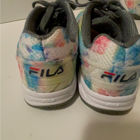 Fill Axilus gorgeous sneaker with stunning color use but in good conditions - Picture 3 of 9